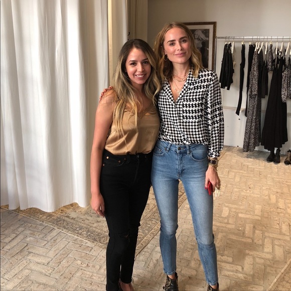 Re/Done High Rise Crop Raw Hem Distressed size 24 - Picture 3 of 16